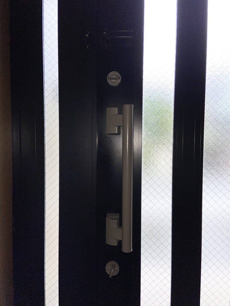 玄関の鍵